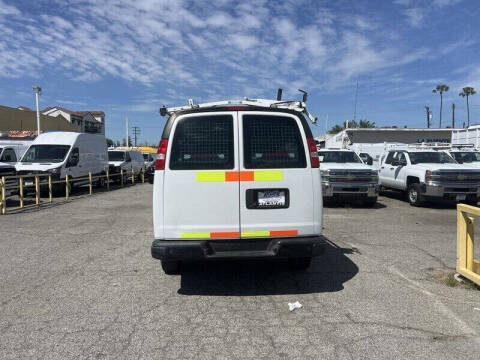 2018 Chevrolet Express 2500