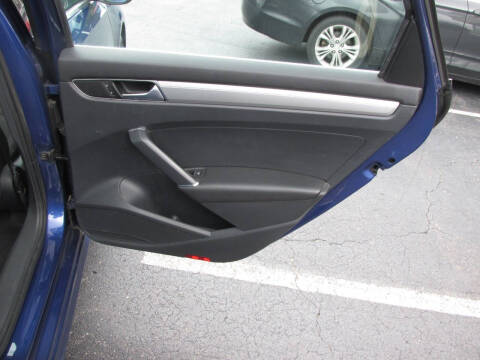 2016 Volkswagen Passat 1.8T S