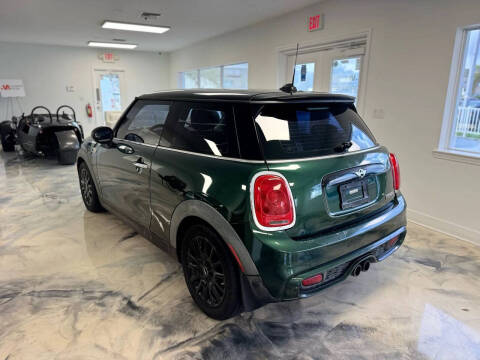 2016 MINI Hardtop 2 Door Cooper S