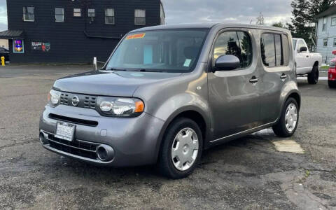 2013 Nissan cube