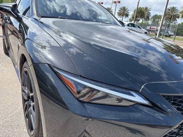 2023 Lexus IS 350 21