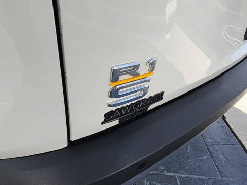 2023 Rivian R1S Adventure