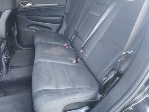 2017 Jeep Grand Cherokee Laredo