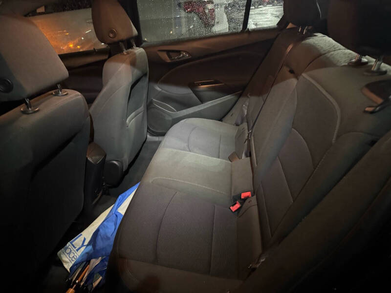 Image 7 of 2017 Chevrolet Cruze LT Auto