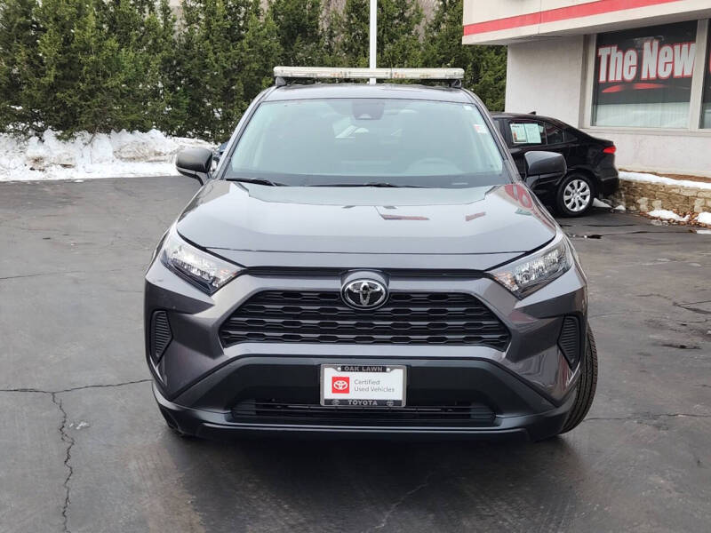 2022 Toyota RAV4 LE