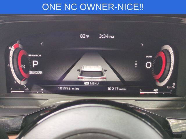 2022 Nissan Pathfinder Platinum