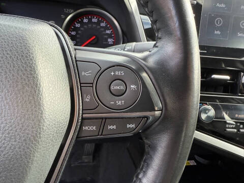 2023 Toyota Camry XSE