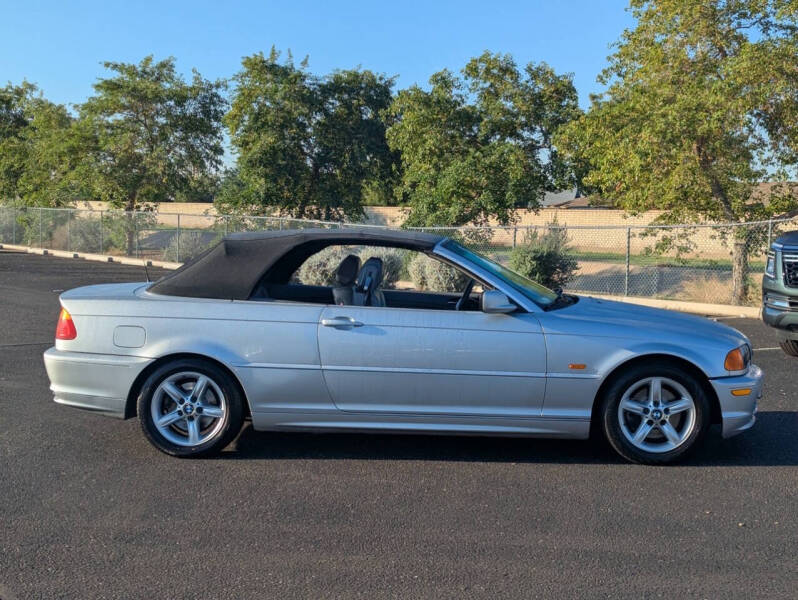 2002 BMW 3 Series 325Ci