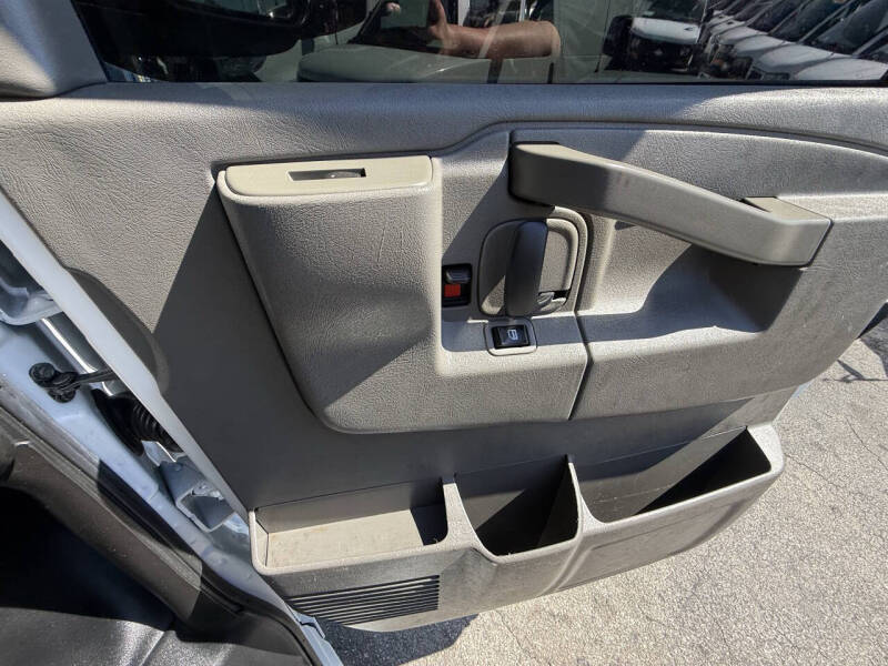 2019 GMC Savana 2500