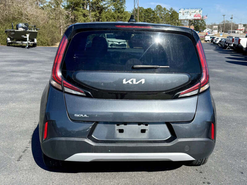 2023 Kia Soul LX