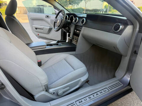 2006 Ford Mustang