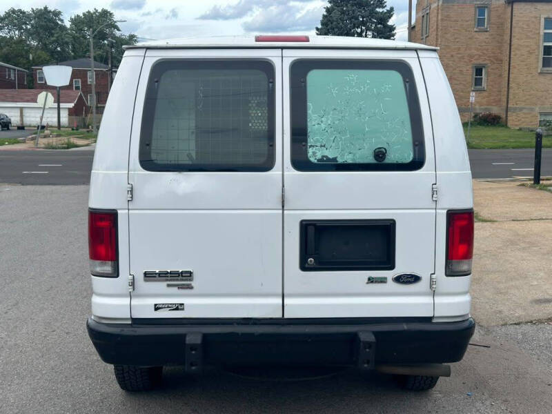 2014 Ford E-Series E-250