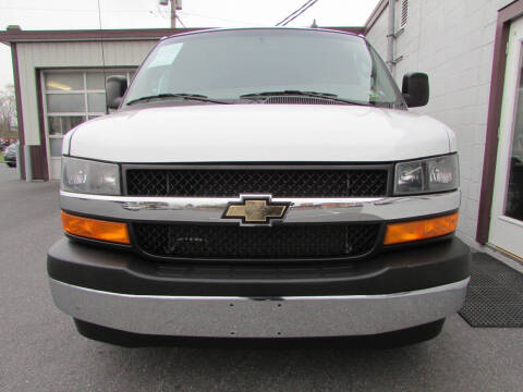 2022 Chevrolet Express 2500