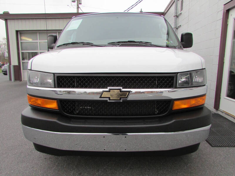 2022 Chevrolet Express 2500