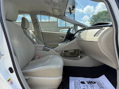 2013 Toyota Prius Two