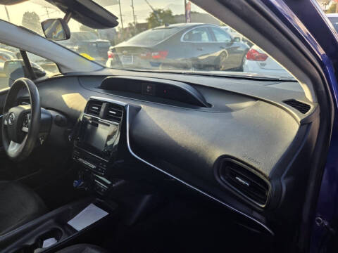 2017 Toyota Prius One
