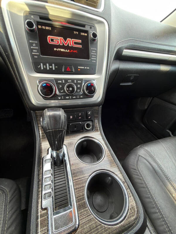 2016 GMC Acadia SLT-1
