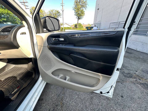 2016 Dodge Grand Caravan SE