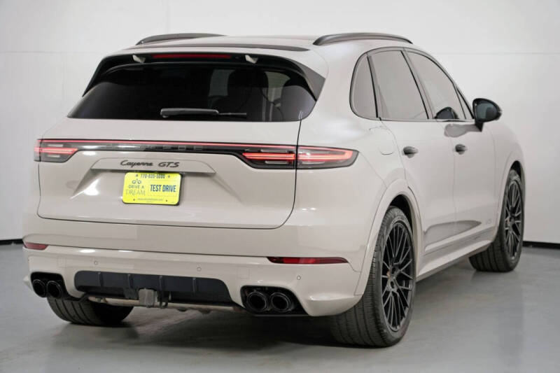 2021 Porsche Cayenne GTS