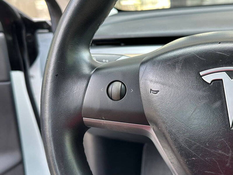 2018 Tesla Model 3 Mid Range