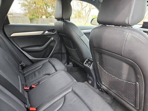 2017 Audi Q3 2.0T Premium Plus