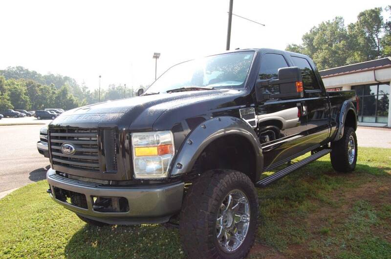 2010 Ford F-250 Super Duty for sale at Modern Motors - Thomasville INC in Thomasville NC