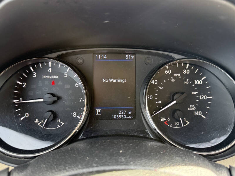 2018 Nissan Rogue SV