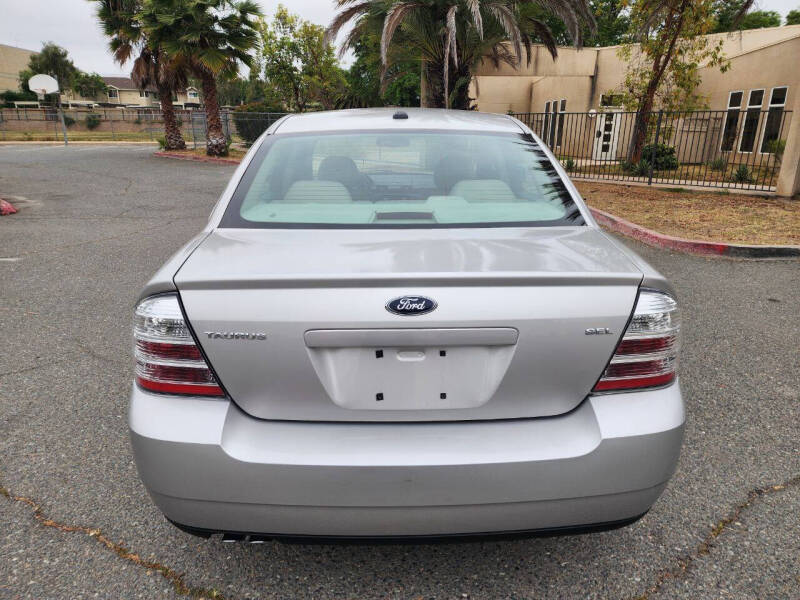 2008 Ford Taurus SEL
