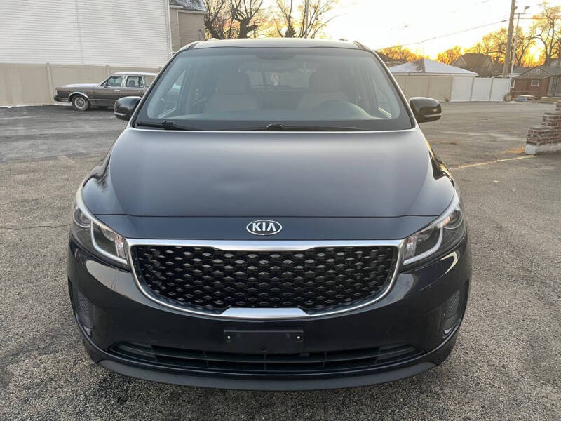 2016 Kia Sedona LX photo 8