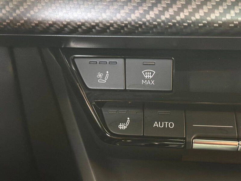 2022 Audi e-tron GT quattro Prestige