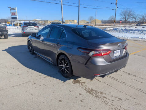2022 Toyota Camry SE