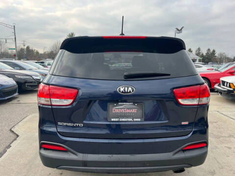 2016 Kia Sorento LX