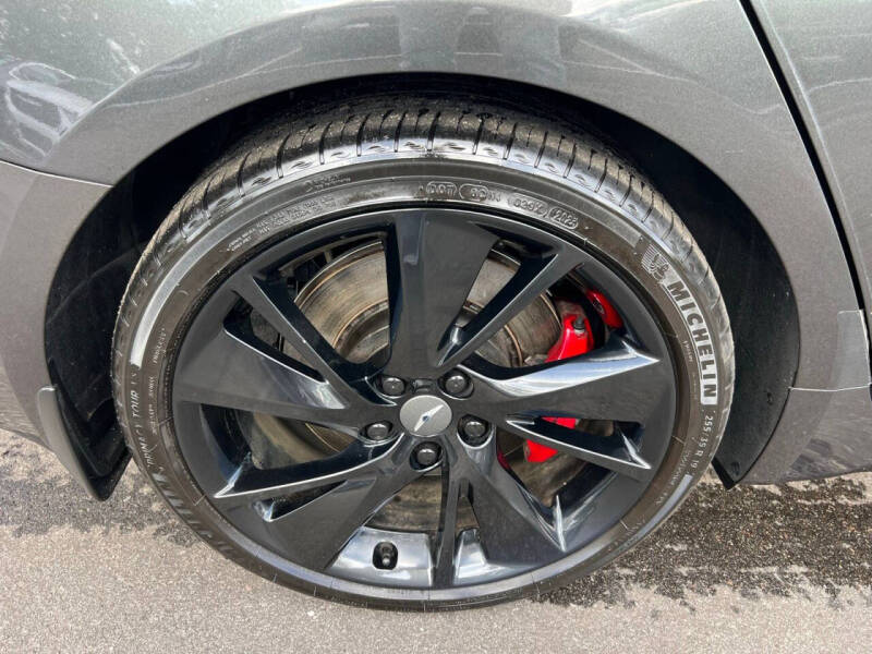 2023 Genesis G70