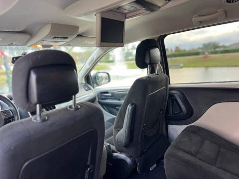 2016 Dodge Grand Caravan SXT