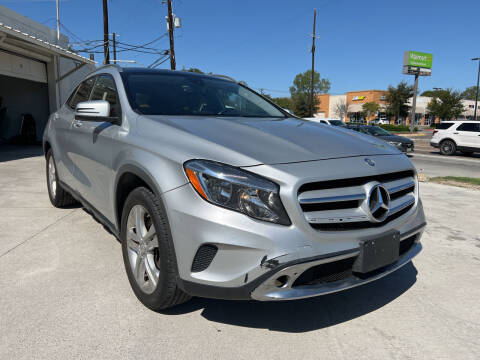 2015 Mercedes-Benz GLA for sale at International Auto Sales in Garland TX