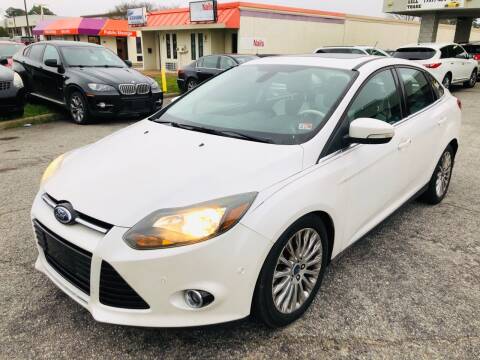 2012 Ford Focus for sale at VENTURE MOTOR SPORTS in Chesapeake VA