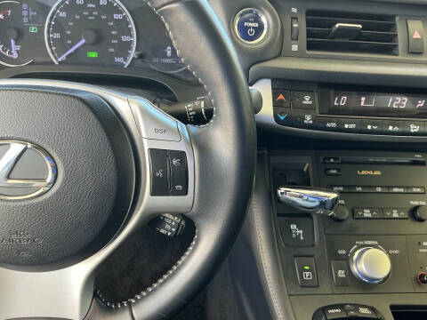 2012 Lexus CT 200h Premium