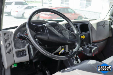 2019 International DuraStar 4300