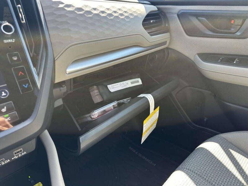 2025 Subaru Forester Premium