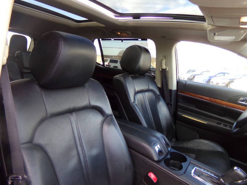 2014 Lincoln MKT Ecoboost