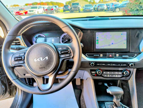 2022 Kia Niro Plug-In Hybrid LXS