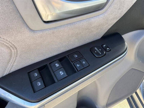 2016 Toyota Camry XLE