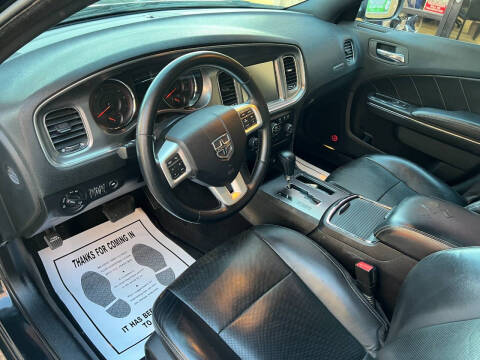2014 Dodge Charger R/T Plus