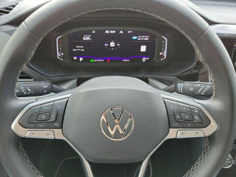 2023 Volkswagen Taos SEL 4Motion