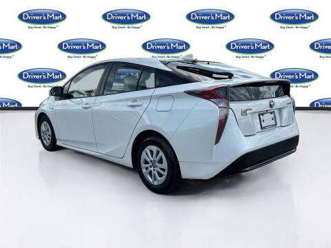 2016 Toyota Prius Two