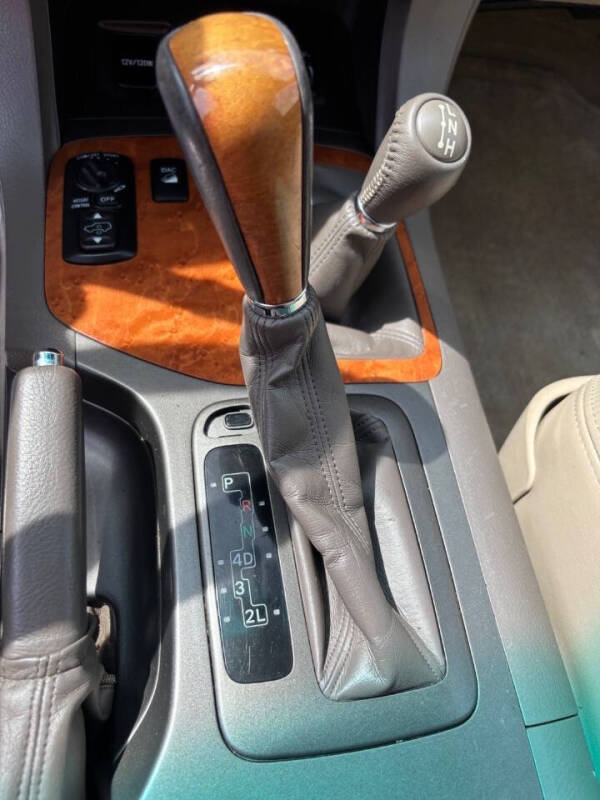 2004 Lexus GX 470