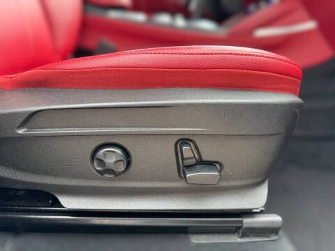 2020 Alfa Romeo Stelvio Sport