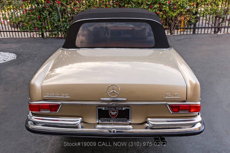 1970 Mercedes-Benz 280-Class