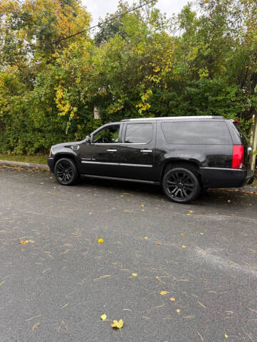2011 Cadillac Escalade ESV Premium