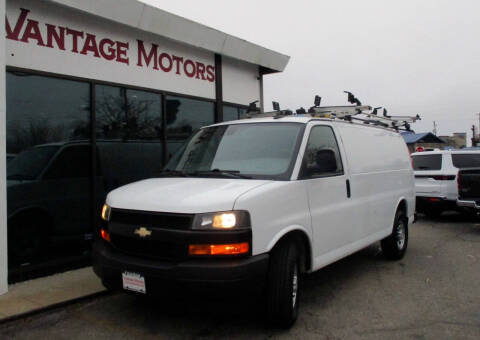 2019 Chevrolet Express for sale at Vantage Motors LLC in Raytown MO